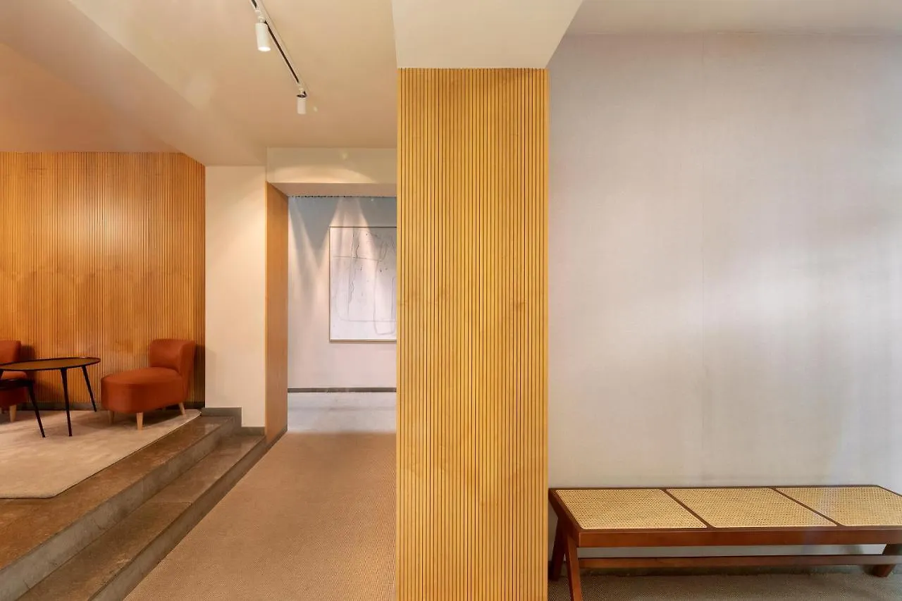 C211 Barcelona Apartments