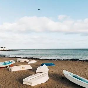 https://la-palmera-fabulosa-casa-lanzarote-playa-honda.in-canary-islands.com