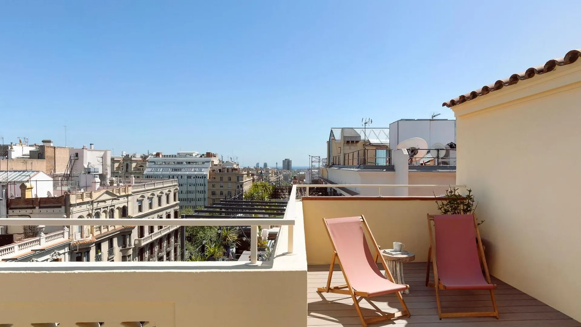 C211 Barcelona Apartments 0*,