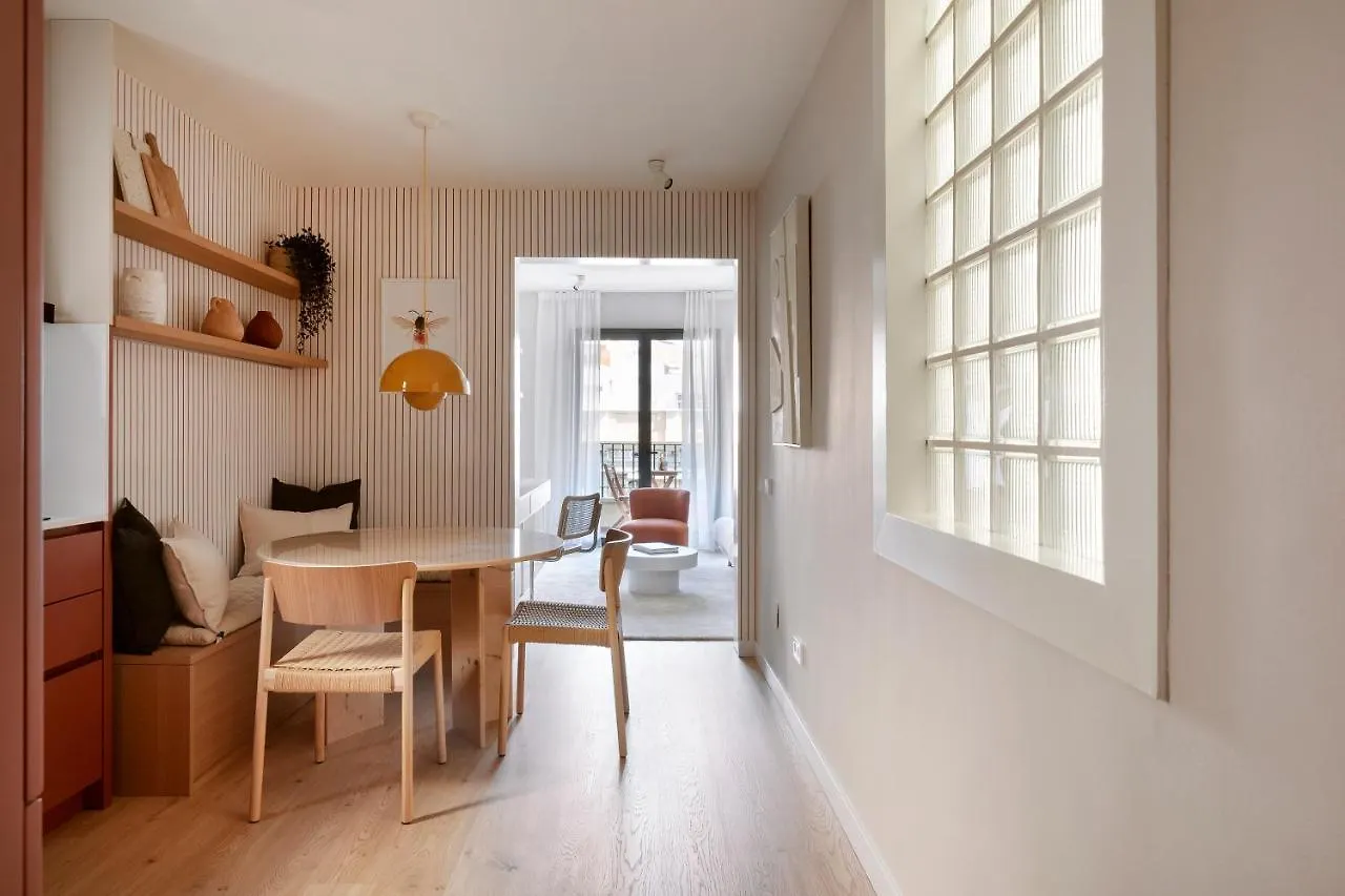 C211 Barcelona Apartments 0*,  ספרד