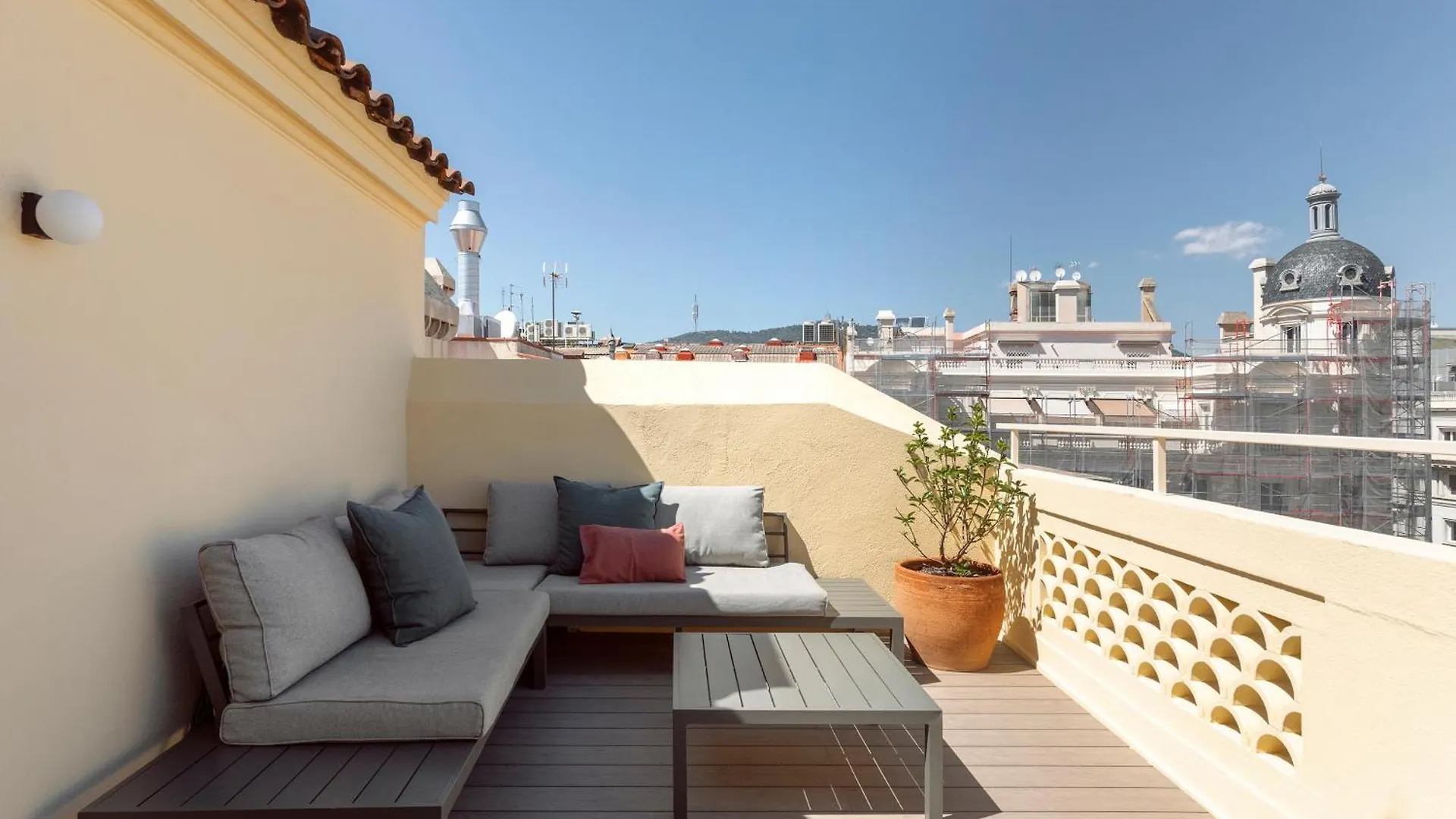 C211 Barcelona Apartments Spain