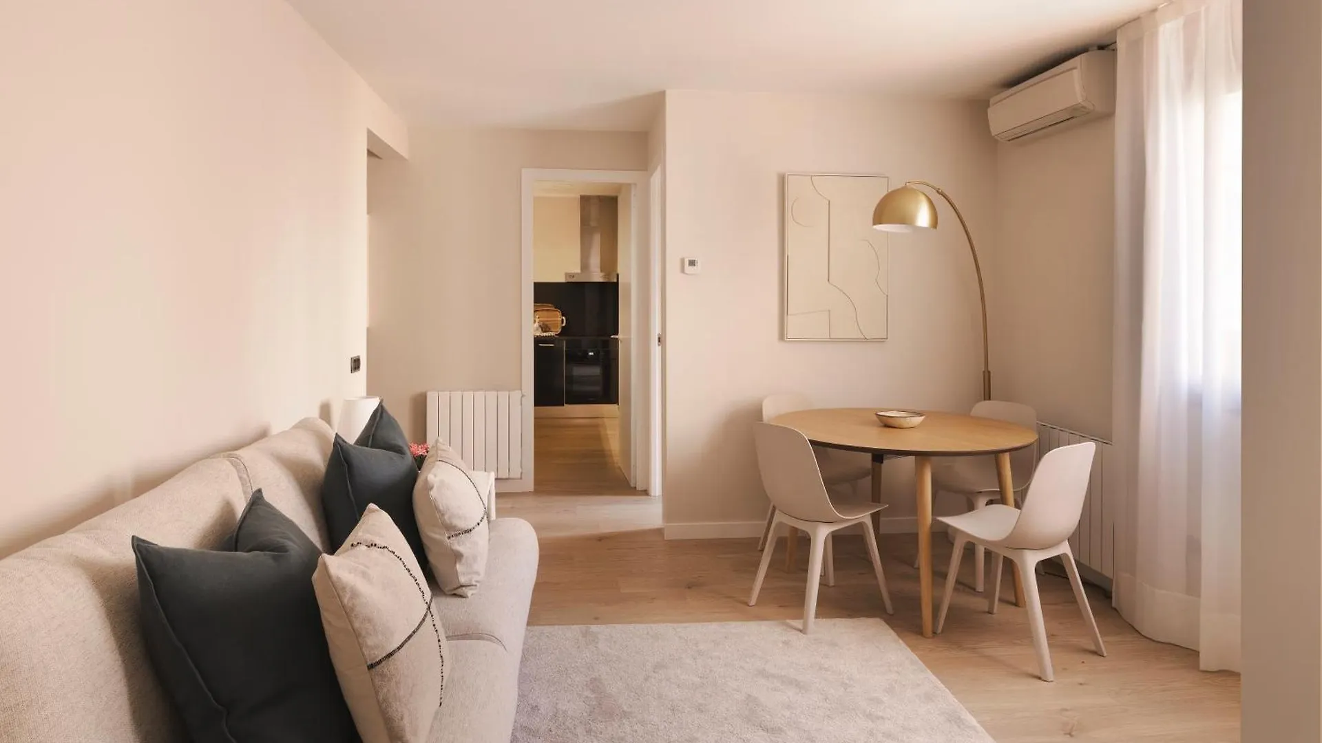 C211 Barcelona Apartments Spain